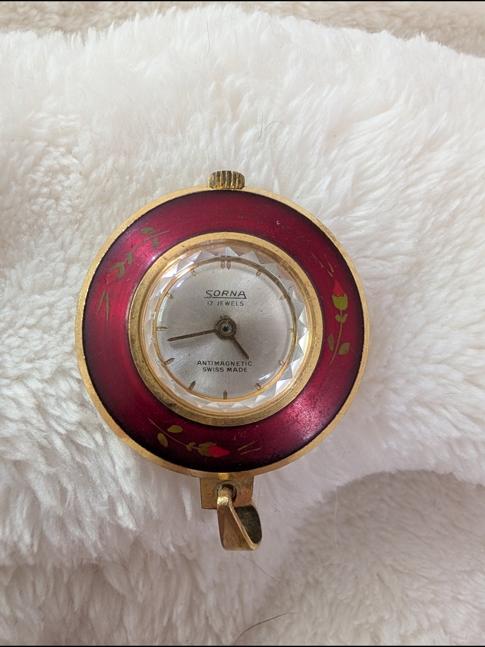 Vintage Sorna 17 Jewel Swiss Mechanical Watch Red Enamel Floral Running
